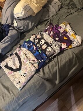 Lot of 9 total Scrub tops size Large